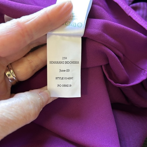 LILLY PULITZER Amarena Cherry Deacon Vneck Dress Satin Flowy Size 6 NEW - Picture 13 of 13